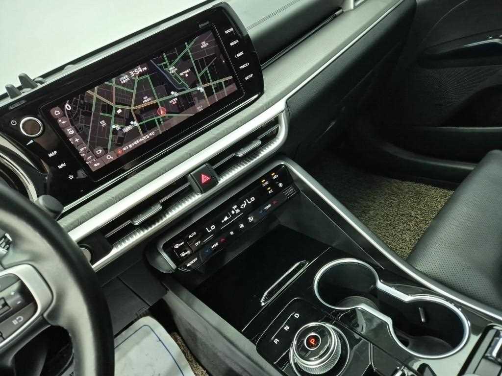 KIA K5 - Vista 12