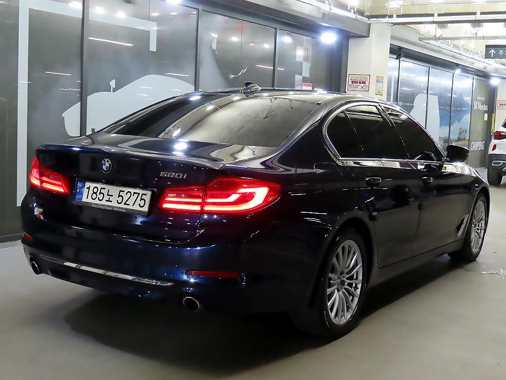 BMW 5 Series - Vista 6