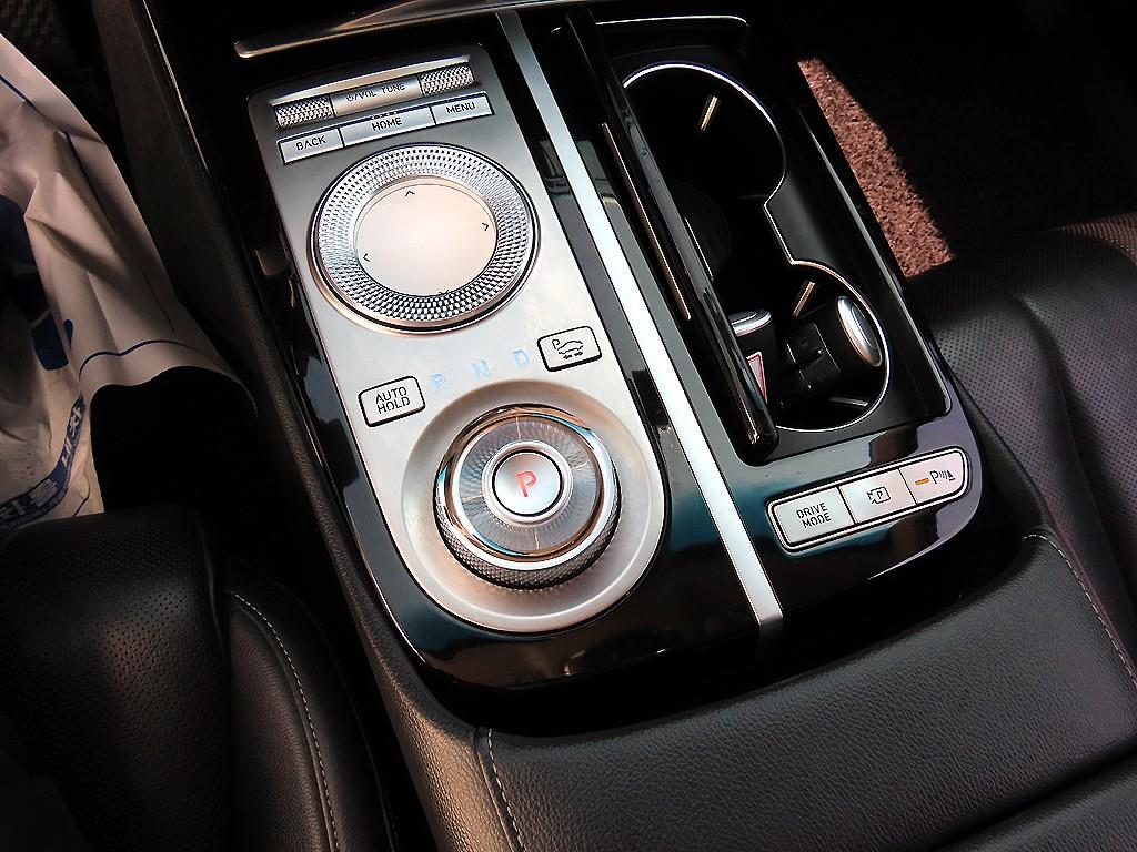 Genesis G80 - Vista 11