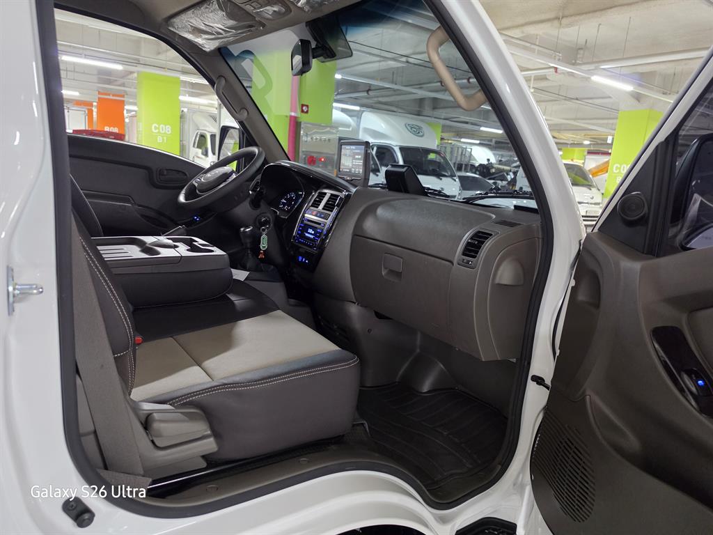 Small Truck Top_Wingbody 2023 Blanco - Importación desde Corea - HF Imports Iquique - Foto 18
