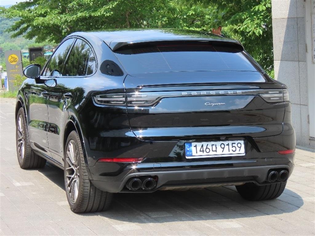 Porsche Cayenne - Vista 6