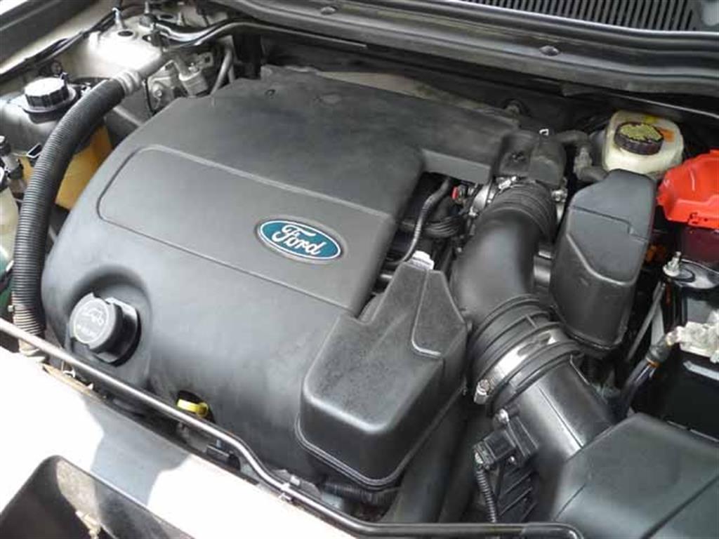 Ford Explorer - Vista 9