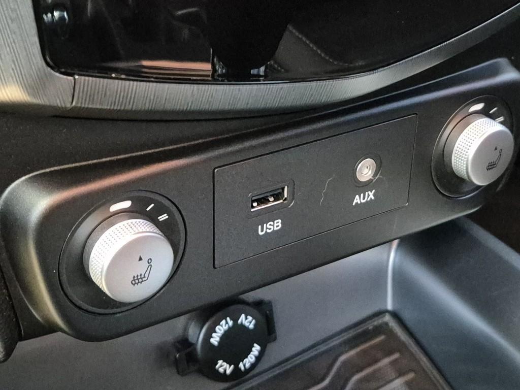 Ssangyong Tivoli 2017 Blanco - Importación desde Corea - HF Imports Iquique - Foto 15