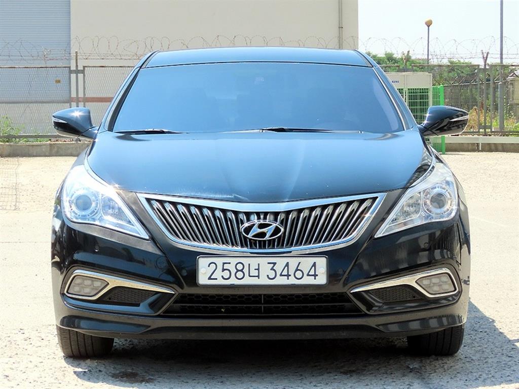 HYUNDAI Grandeur 2015 Negro - Importación desde Corea - HF Imports Iquique - Foto 1