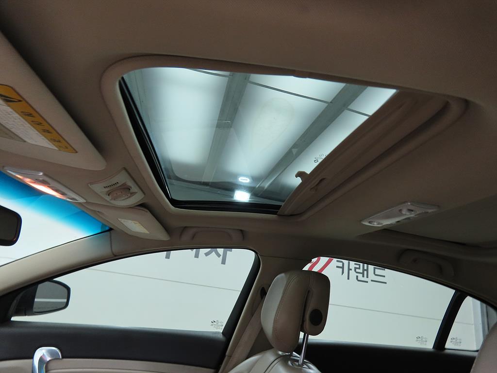SAMSUNG SM5 2010 Blanco - Importación desde Corea - HF Imports Iquique - Foto 17