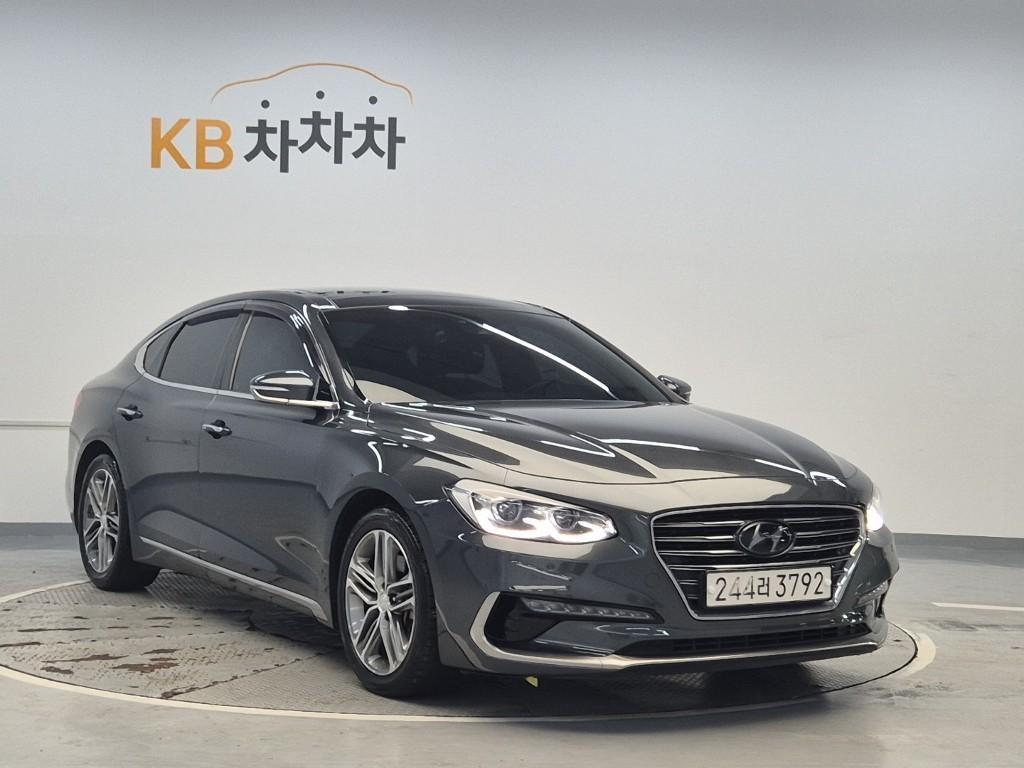 HYUNDAI Grandeur - Vista 4