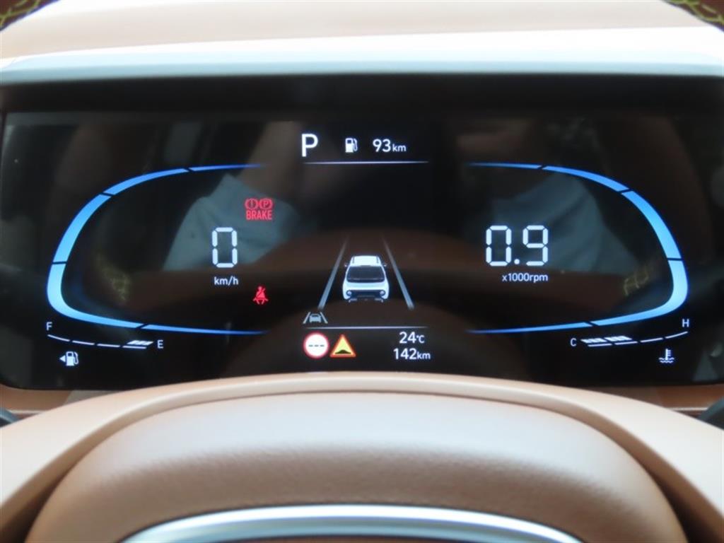 HYUNDAI Casper - Vista 7