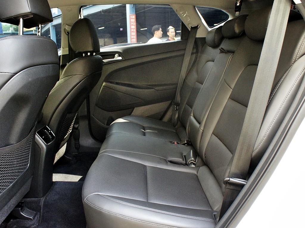 HYUNDAI Tucson - Vista 8