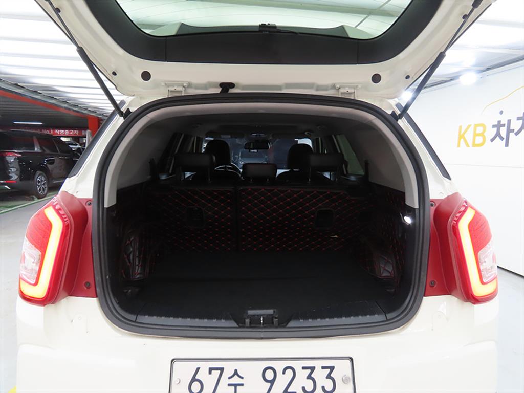 Ssangyong Tivoli 2017 Blanco - Importación desde Corea - HF Imports Iquique - Foto 20