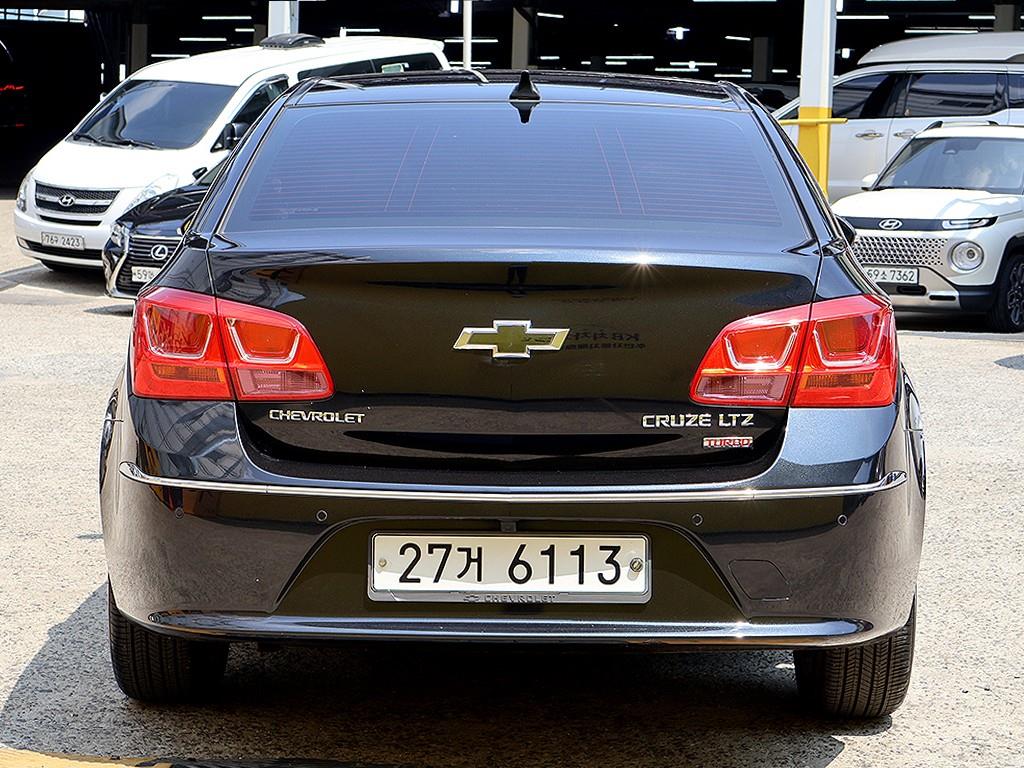Chevrolet Cruise - Vista 3
