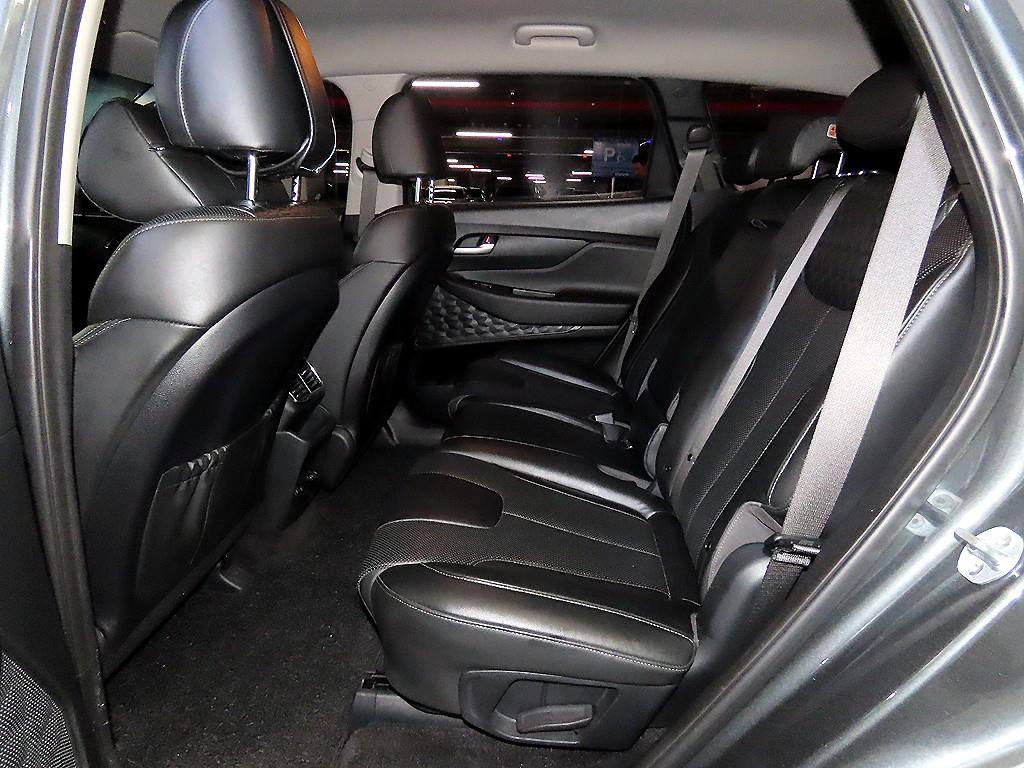 HYUNDAI Santa Fe - Vista 9