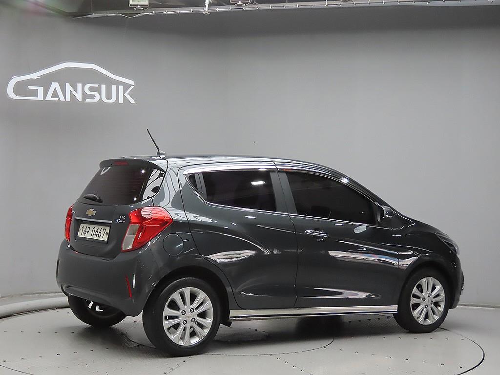 Chevrolet Spark - Vista 6