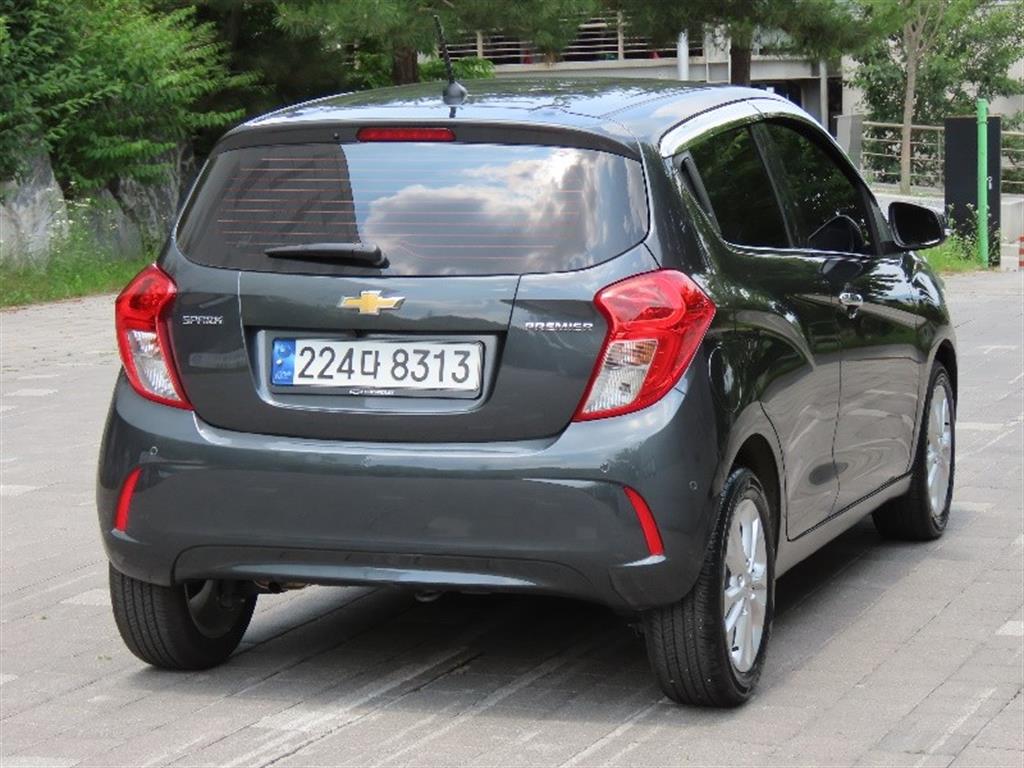 Chevrolet Spark - Vista 3