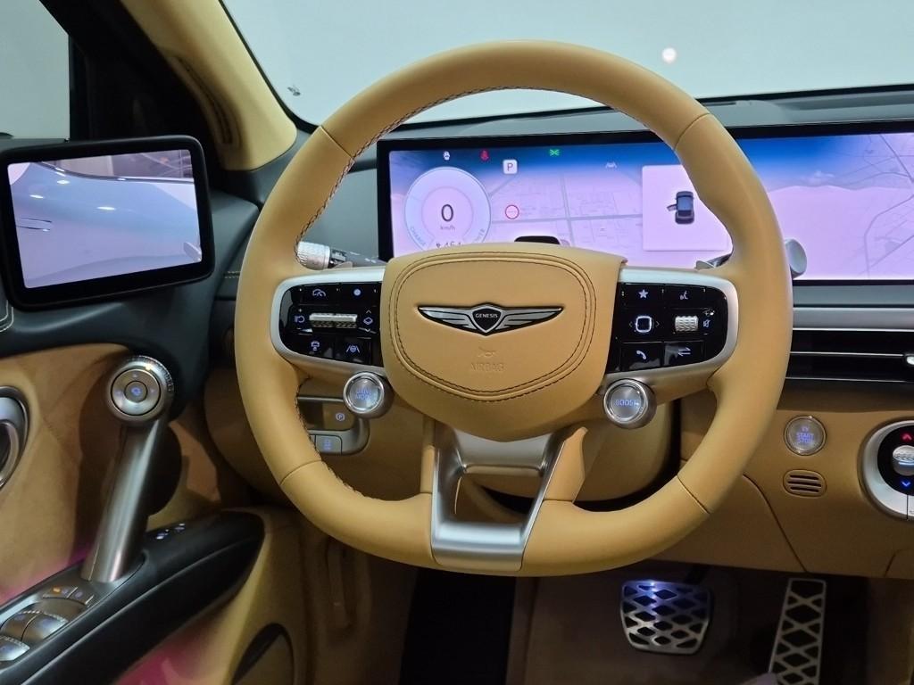 Genesis GV60 - Vista 11