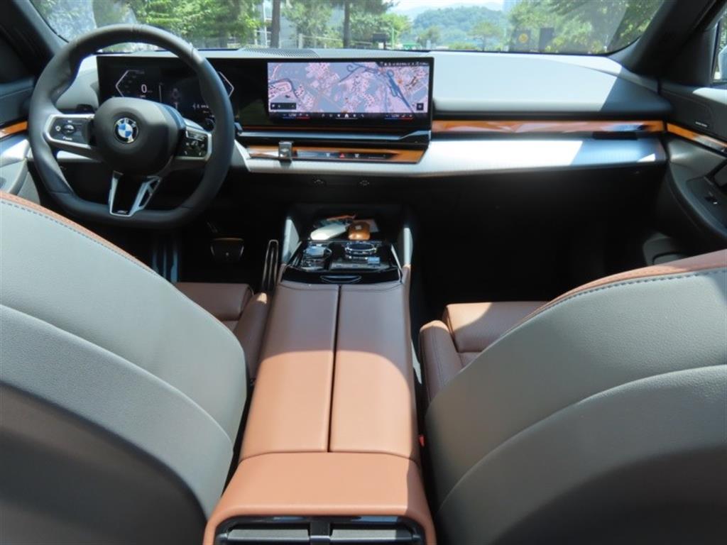 BMW 5 Series 2024 - Importación desde Corea - HF Imports Iquique - Foto 17