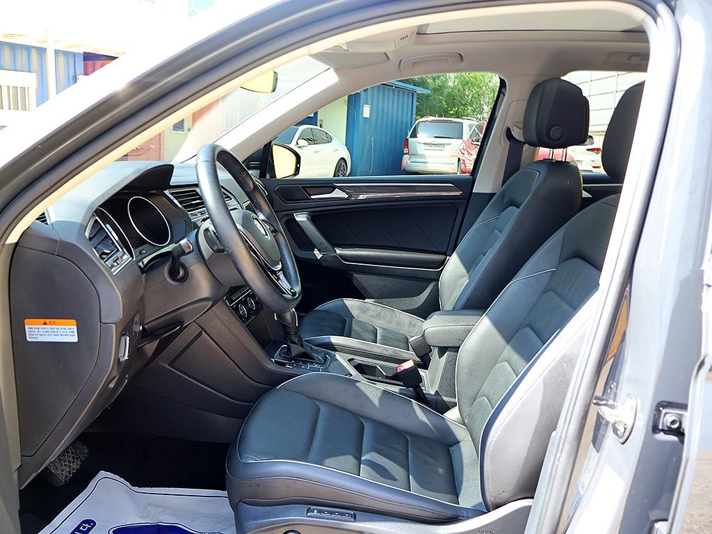 Volkswagen Tiguan - Vista 12