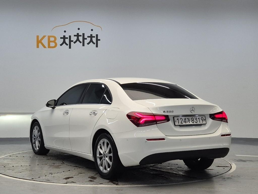 Mercedes Benz A Class - Vista 2