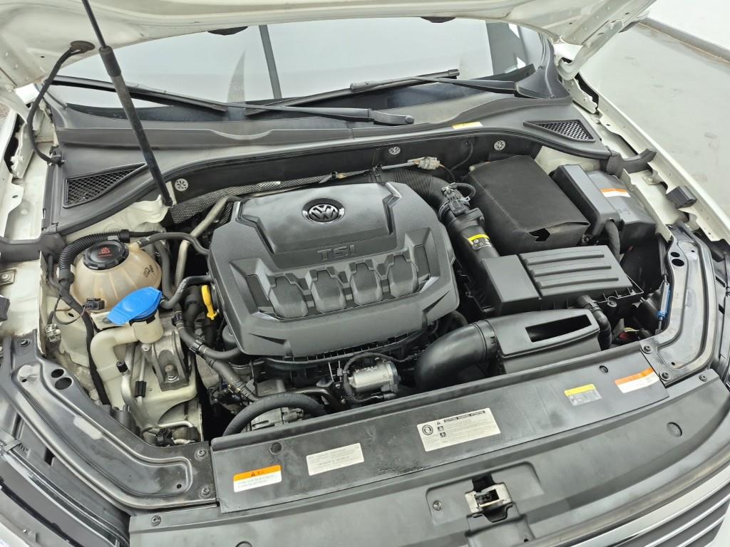 Volkswagen Passat - Vista 8