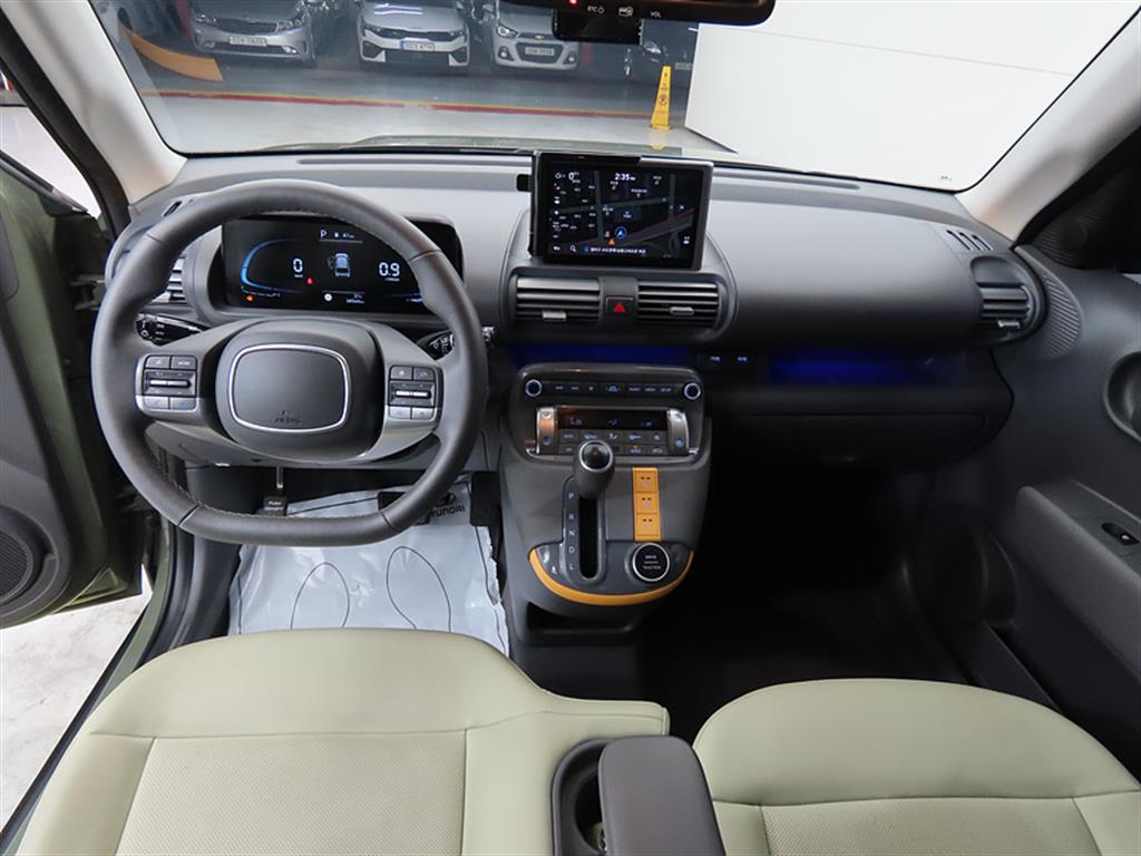 HYUNDAI Casper - Vista 9