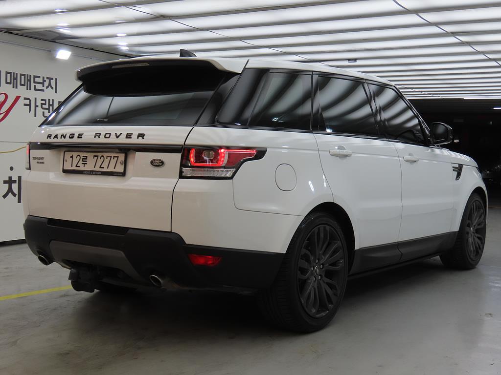 Land Rover Range Rover Sports - Vista 3
