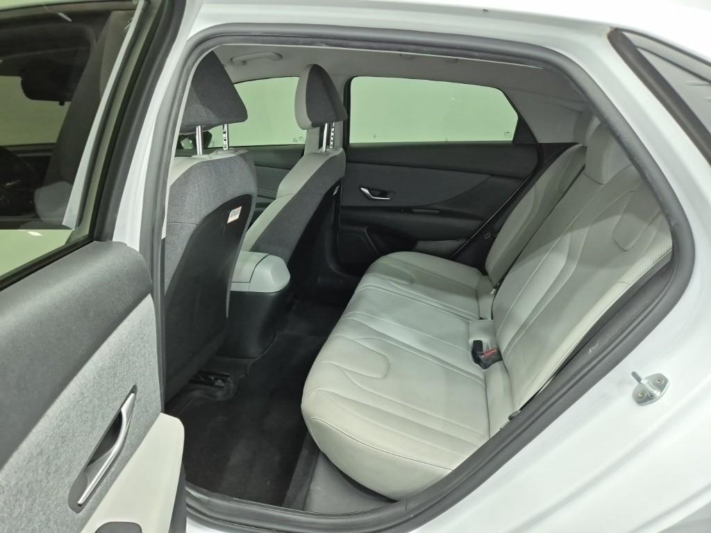 HYUNDAI Avante 2020 Blanco - Importación desde Corea - HF Imports Iquique - Foto 14