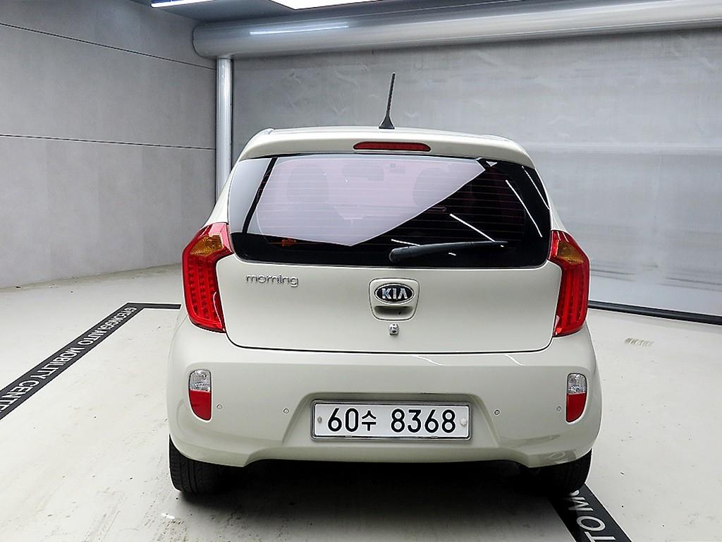 KIA Morning - Vista 3