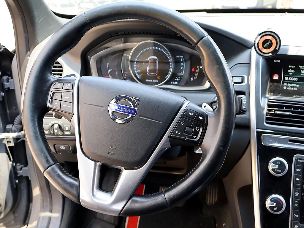 Volvo XC60 - Vista 10