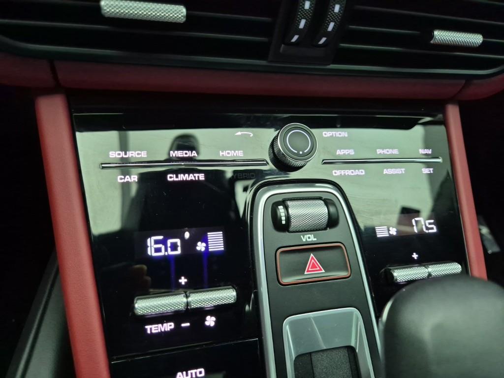 Porsche Cayenne - Vista 12