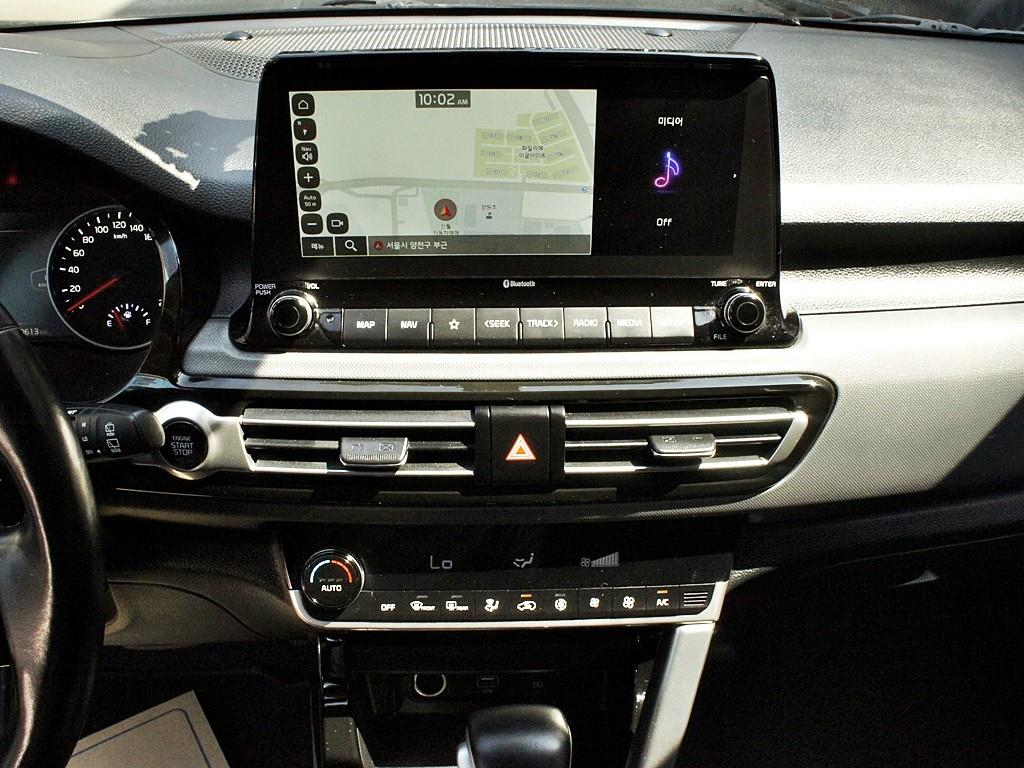 KIA Seltos - Vista 12