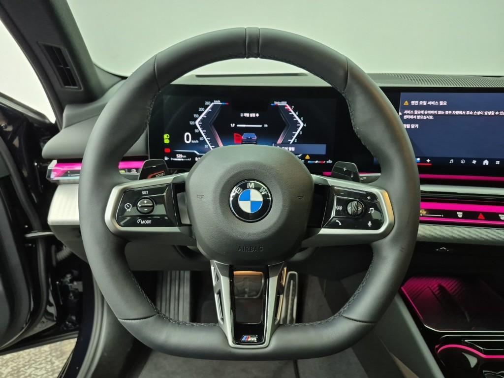 BMW 5 Series - Vista 11