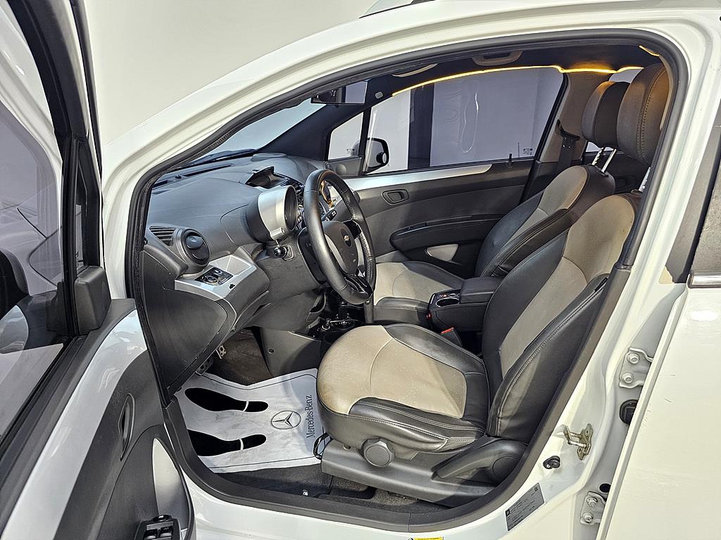 Chevrolet Spark - Vista 10