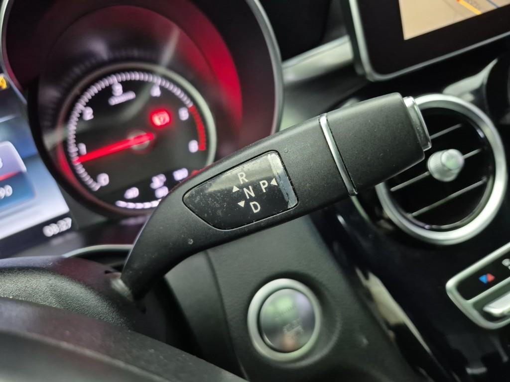 Mercedes Benz C Class - Vista 10