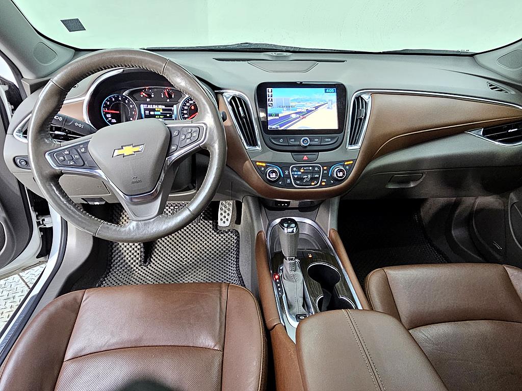 Chevrolet Malibu - Vista 7