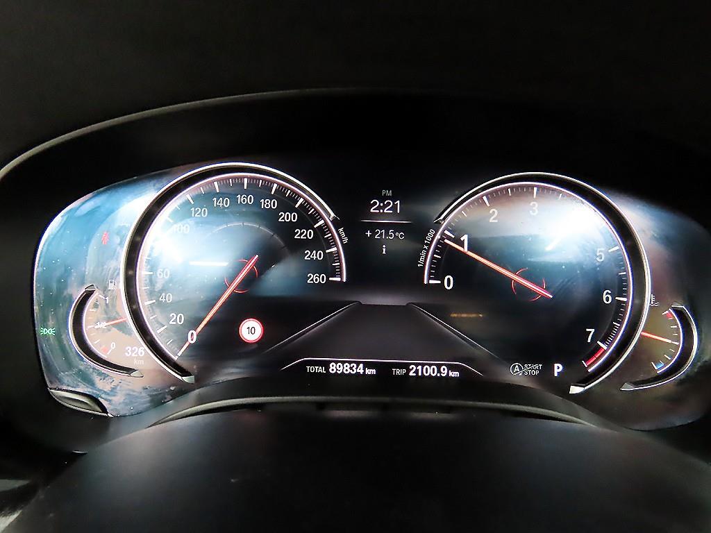 BMW 5 Series - Vista 10