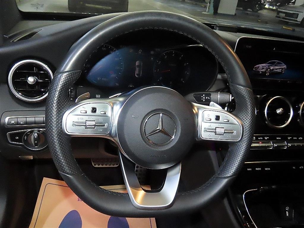 Mercedes Benz C Class - Vista 8