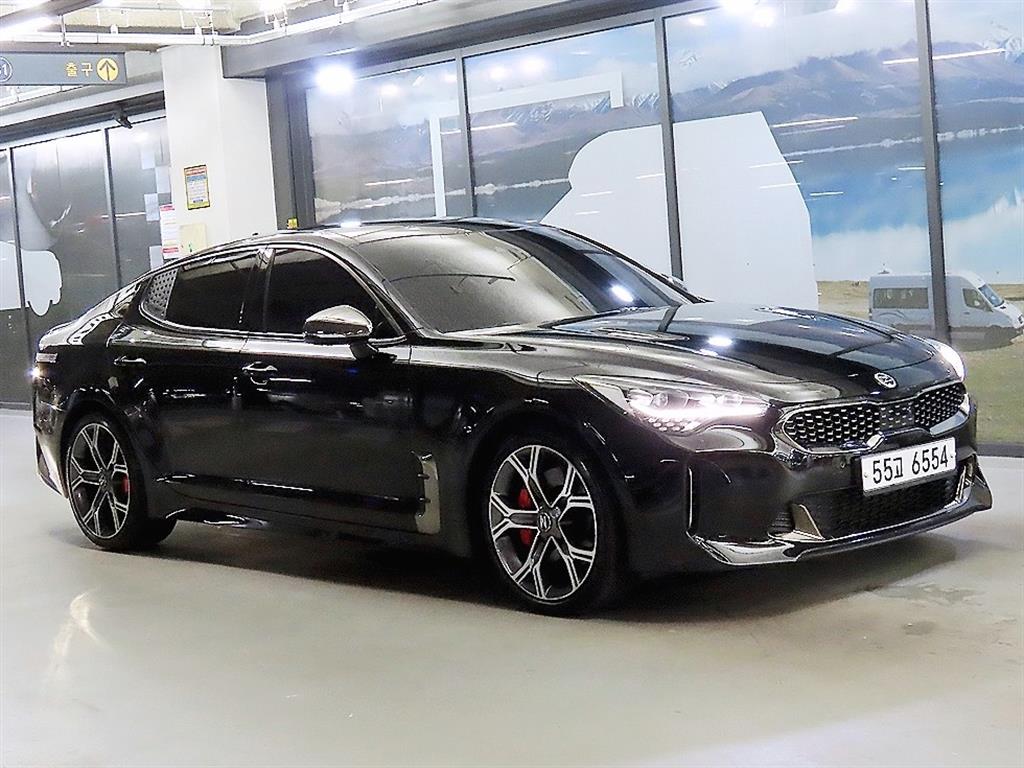 KIA Stinger 2017 Negro - Importación desde Corea - HF Imports Iquique - Foto 1