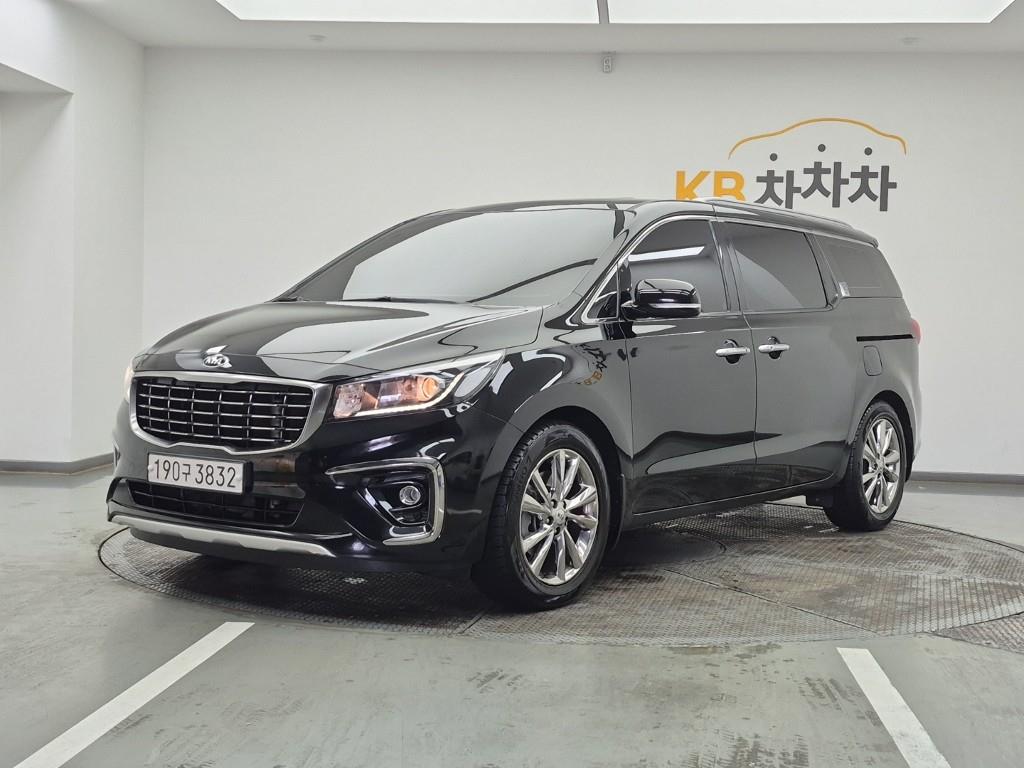 KIA Carnival 2019 Negro - Importación desde Corea - HF Imports Iquique - Foto 1