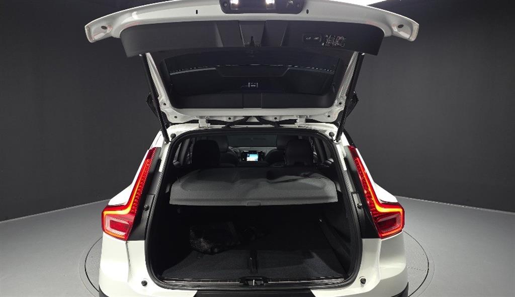 Volvo XC40 2020 Blanco - Importación desde Corea - HF Imports Iquique - Foto 18