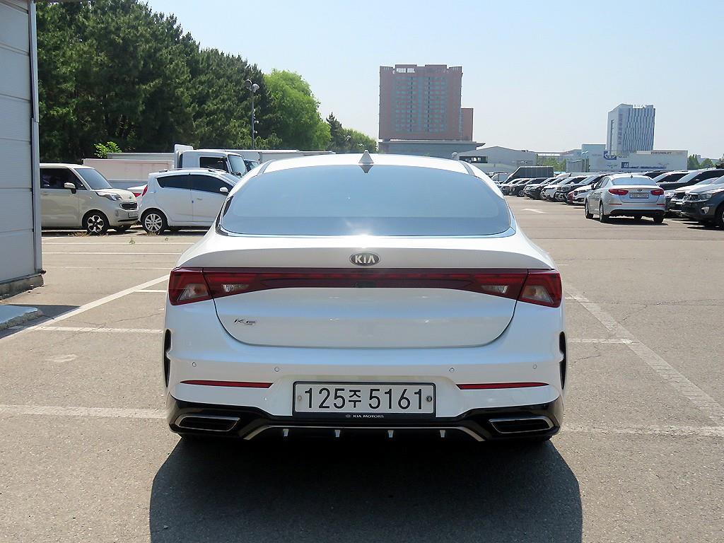 KIA K5 - Vista 3