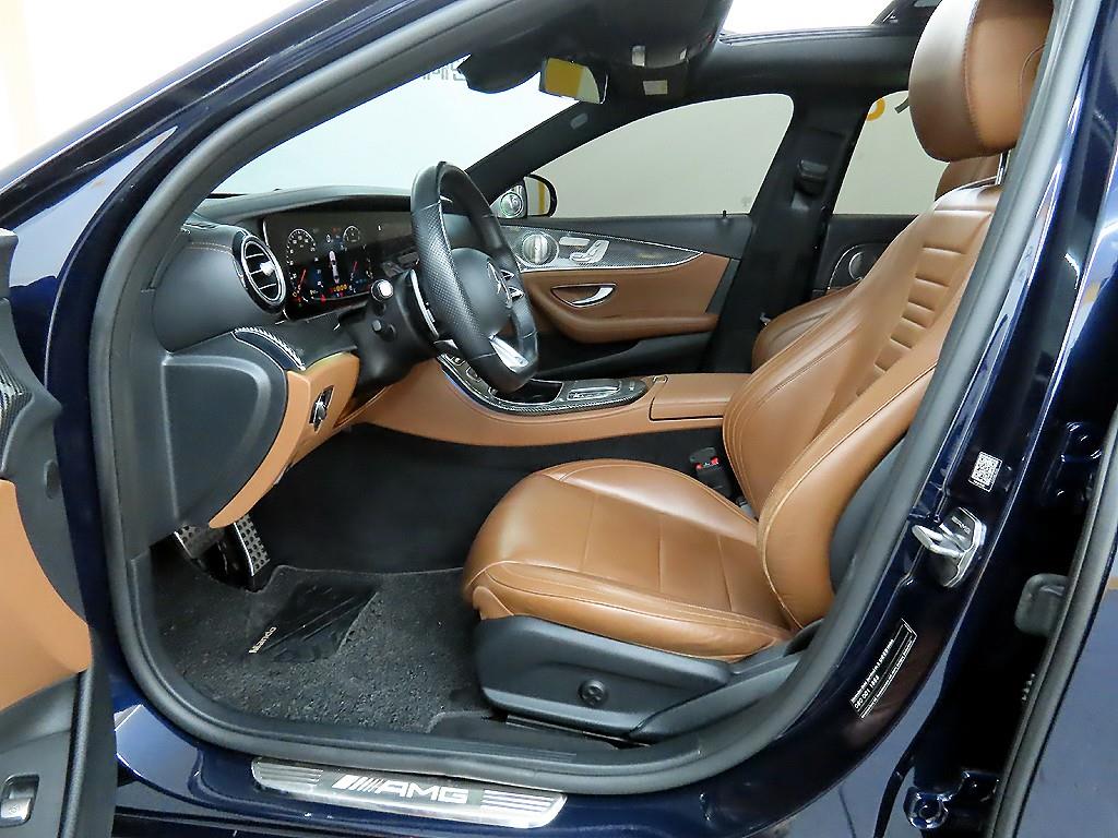 Mercedes Benz E class - Vista 7