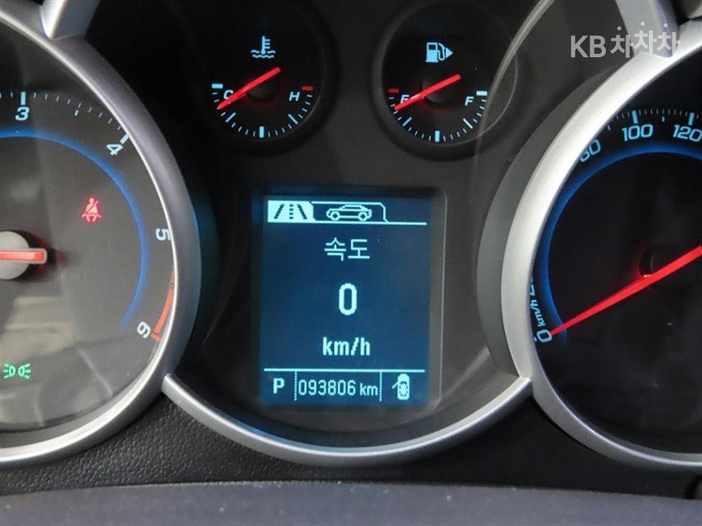 Chevrolet Cruise - Vista 11
