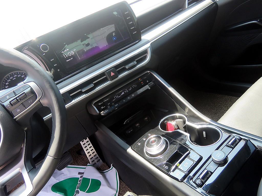 KIA K5 - Vista 12