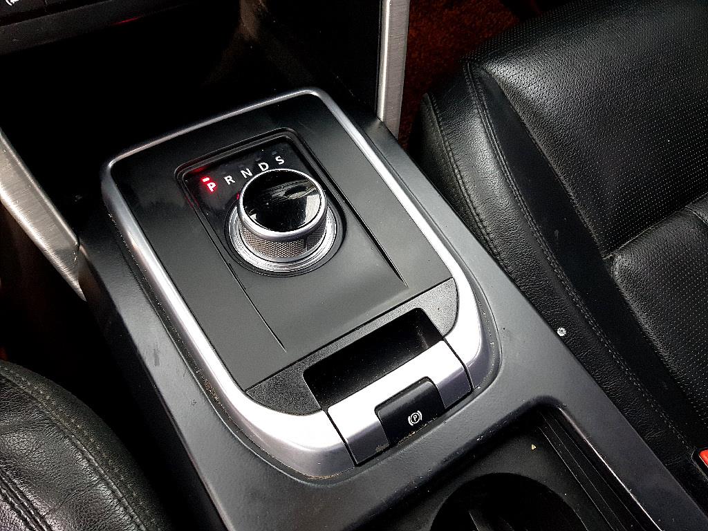 Land Rover Discovery Sports 2015 Negro - Importación desde Corea - HF Imports Iquique - Foto 15
