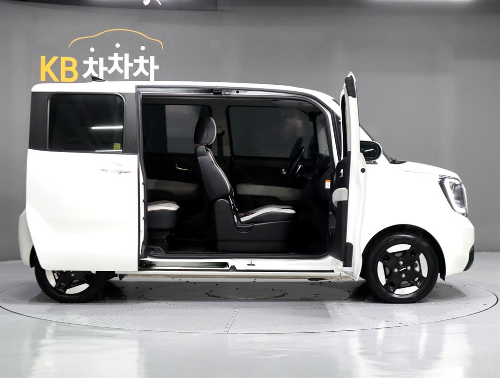 KIA Ray - Vista 5