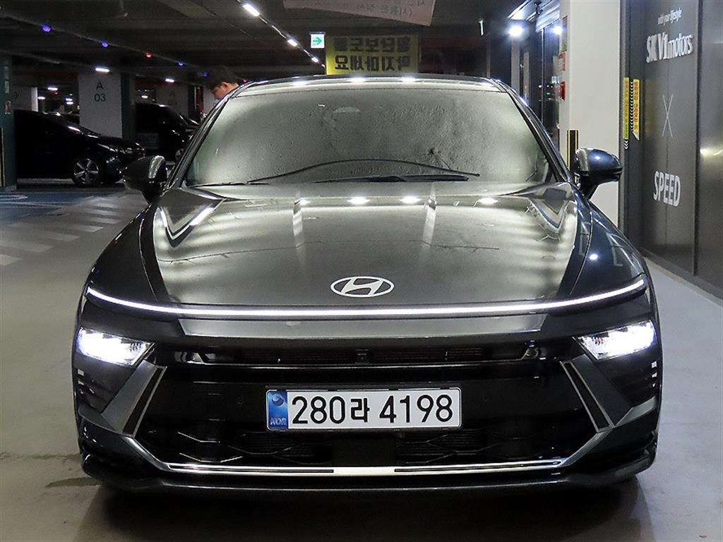 HYUNDAI Sonata - Vista 2