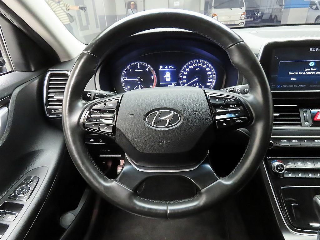 HYUNDAI Grandeur - Vista 9
