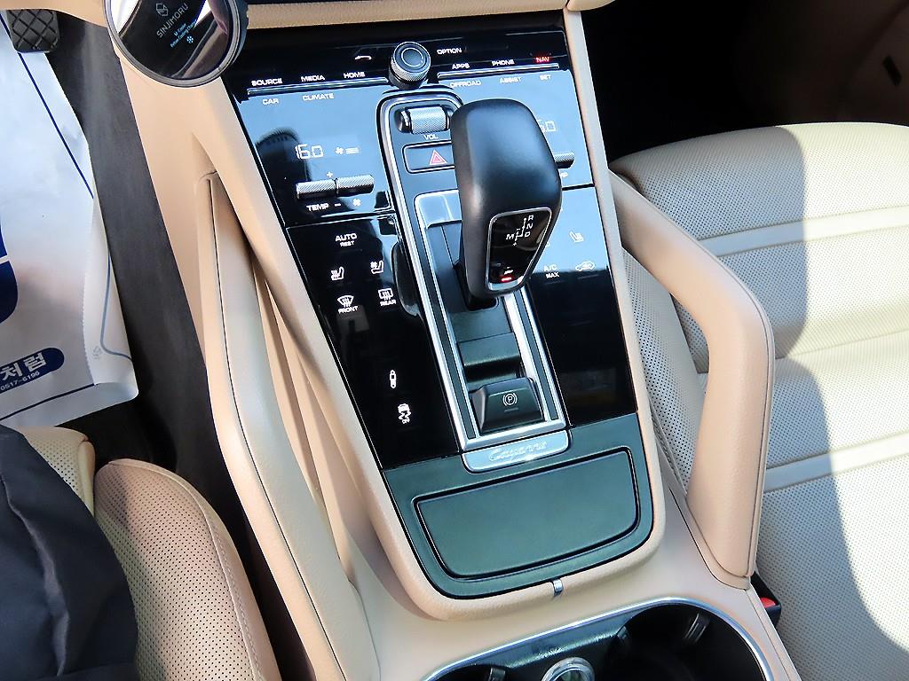 Porsche Cayenne 2020 Negro - Importación desde Corea - HF Imports Iquique - Foto 13