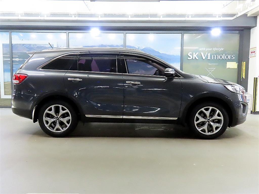 KIA Sorento - Vista 3