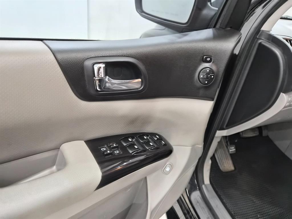 KIA Carnival 2013 Negro - Importación desde Corea - HF Imports Iquique - Foto 15