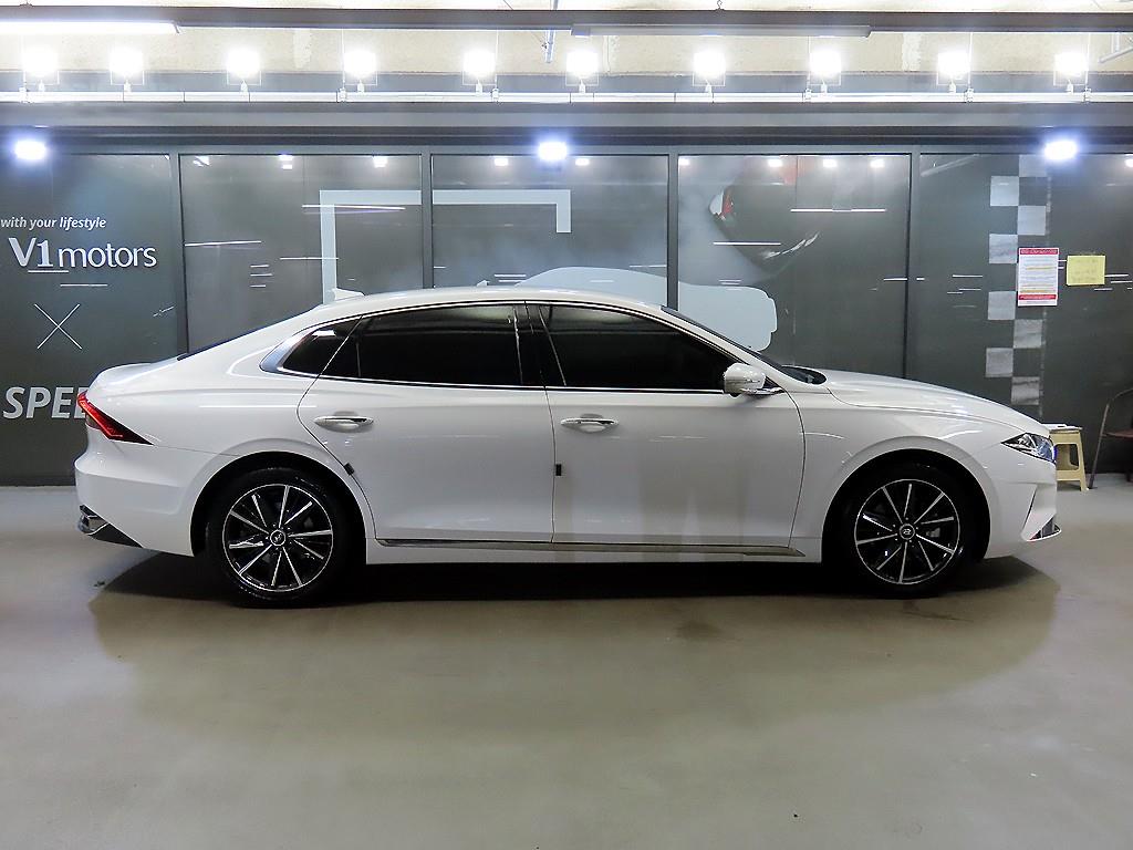HYUNDAI Grandeur - Vista 3